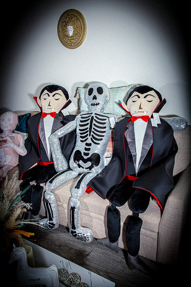 Giant 5 Feet Life Size Transylvania Dracula Plush Toy Body Pillow Home Decor